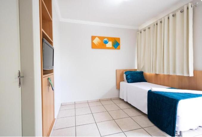 Diroma Fiori - Hoteis Com Roupa De Cama --- Destinos Combinados Turismo Caldas Novas Extérieur photo