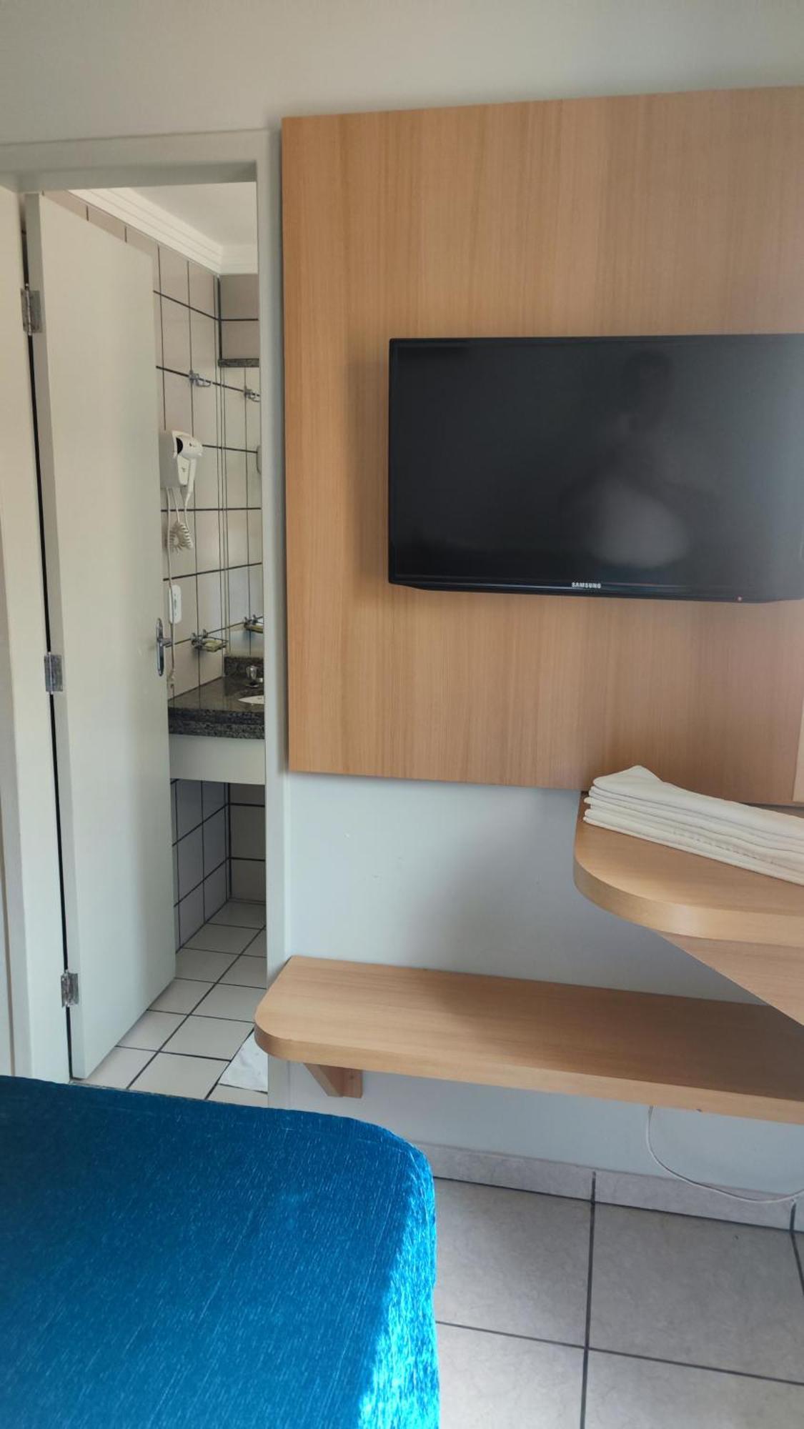 Diroma Fiori - Hoteis Com Roupa De Cama --- Destinos Combinados Turismo Caldas Novas Extérieur photo