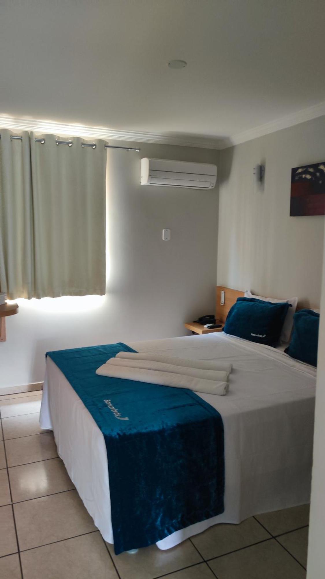 Diroma Fiori - Hoteis Com Roupa De Cama --- Destinos Combinados Turismo Caldas Novas Extérieur photo